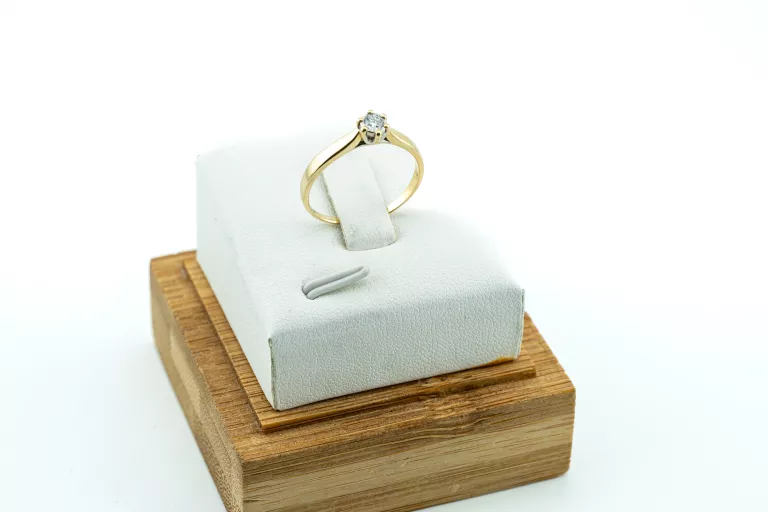 piekny-drobny-pierscionek-zareczynowy-z-brylantem-161g-zloto-14k-585-rodzaj-2205-2