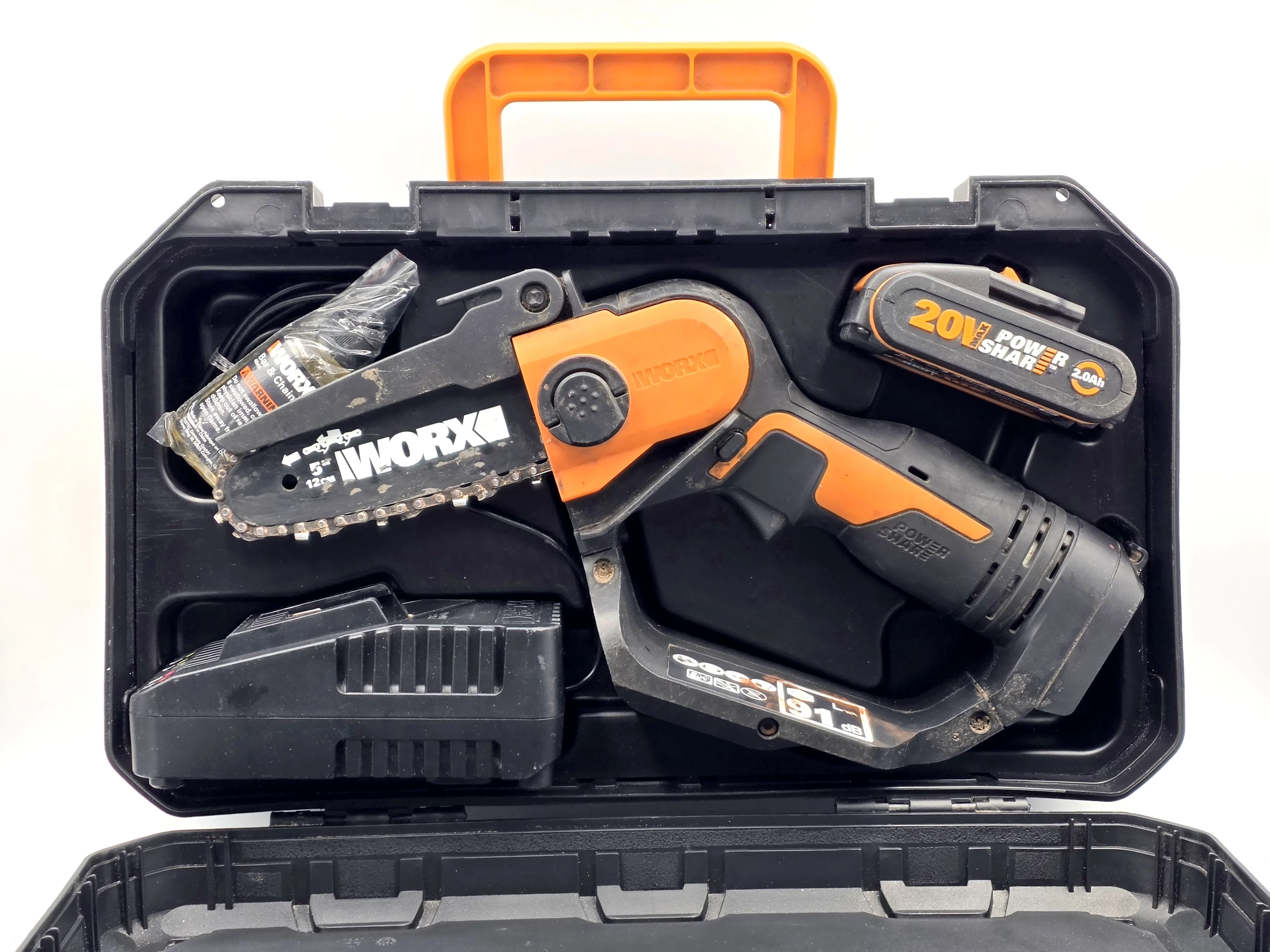 pilarka-do-galezi-akumulatorowa-worx-wg324e-20v-12cm-20ah-ladowarka-predkosc-lancucha-670