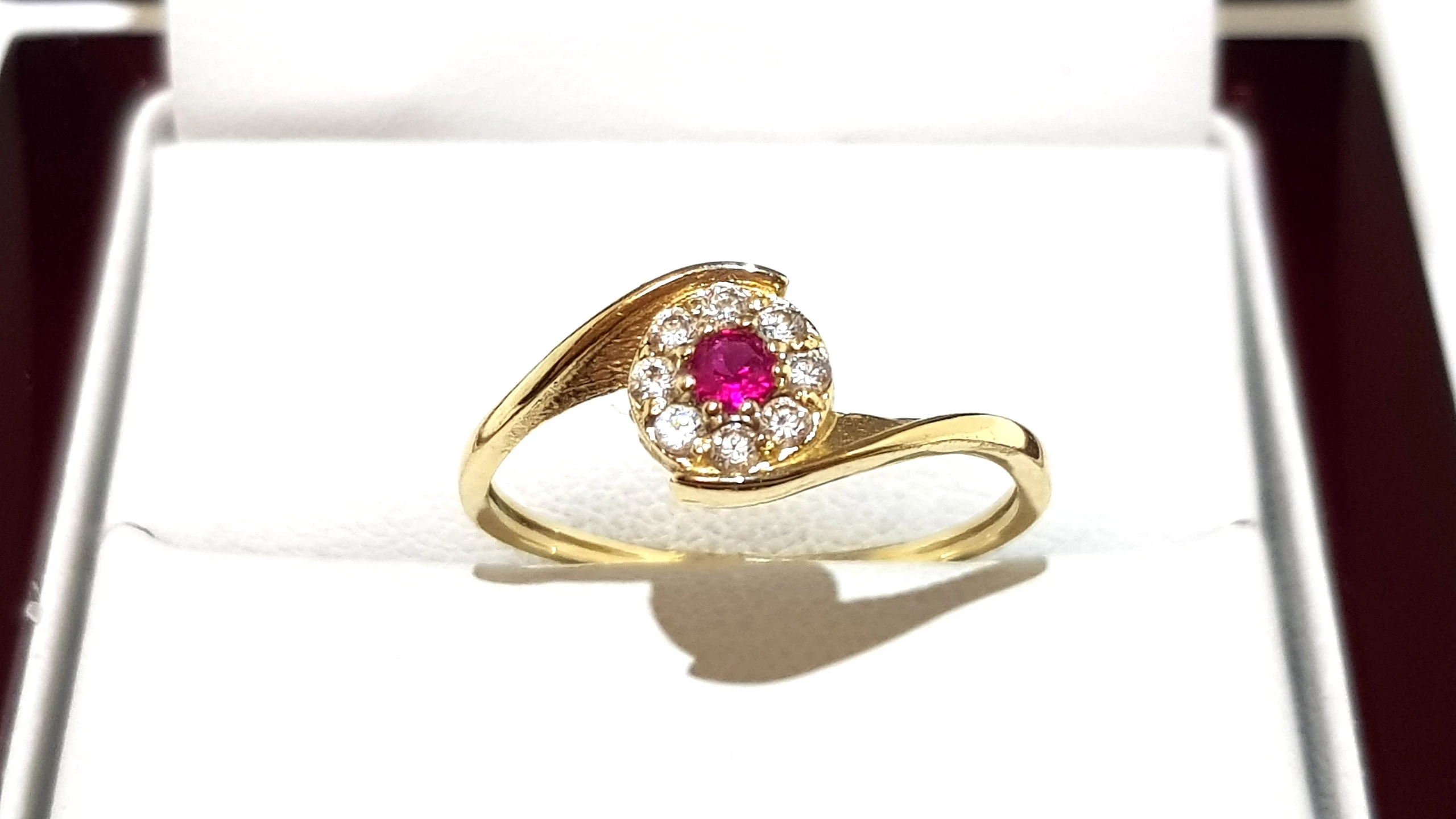 wyrob-jubilerski-uzywany-zloty-pierscionek-czerwony-pr585-153g-r19-warszawska-162-lomianki