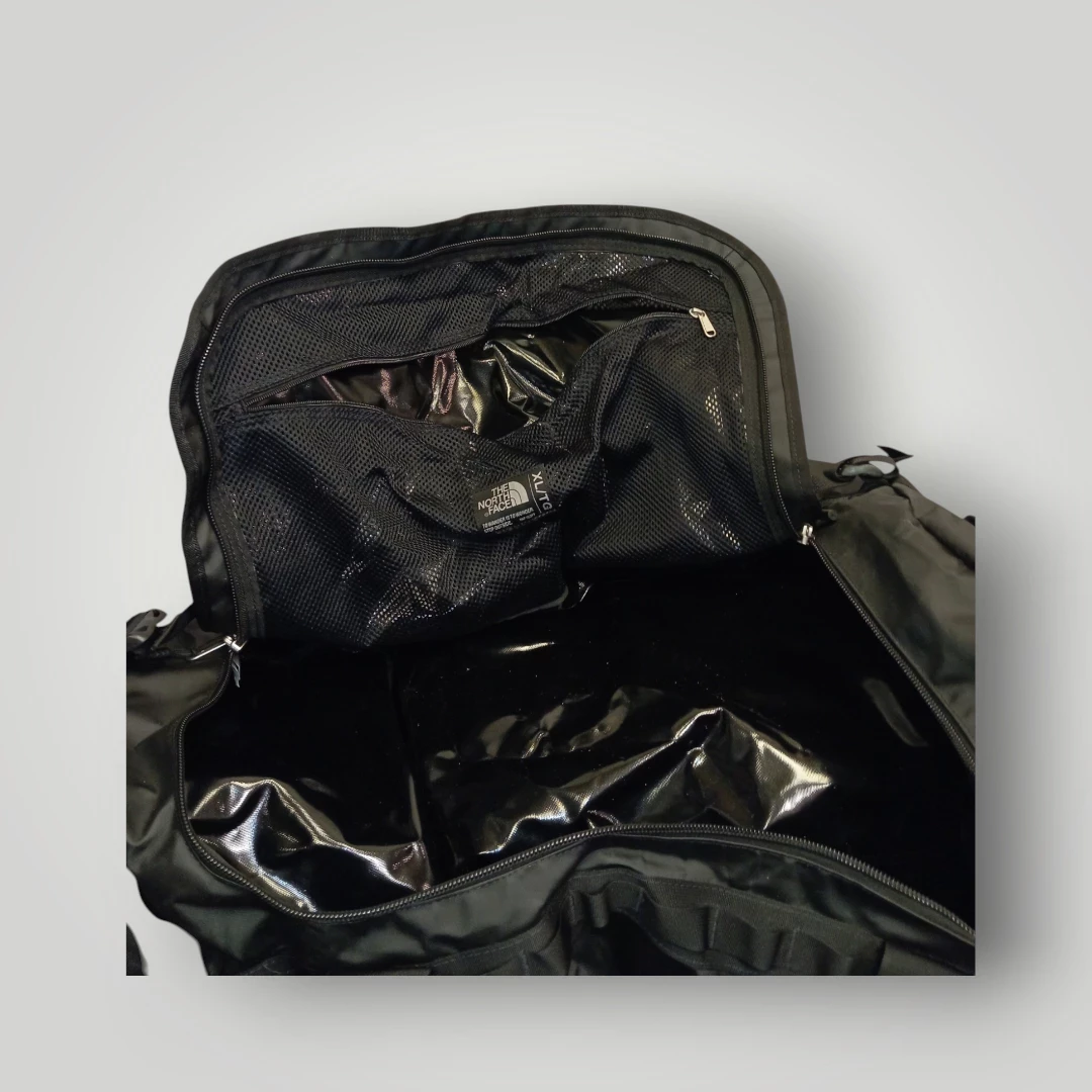 the-north-face-base-camp-duffel-xl-132l-stan-11323-2