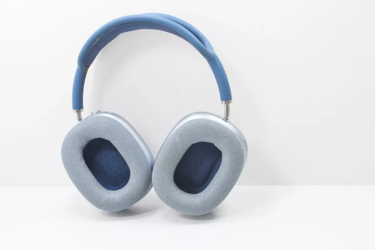 apple-airpods-max-a2096-stan-11323-2