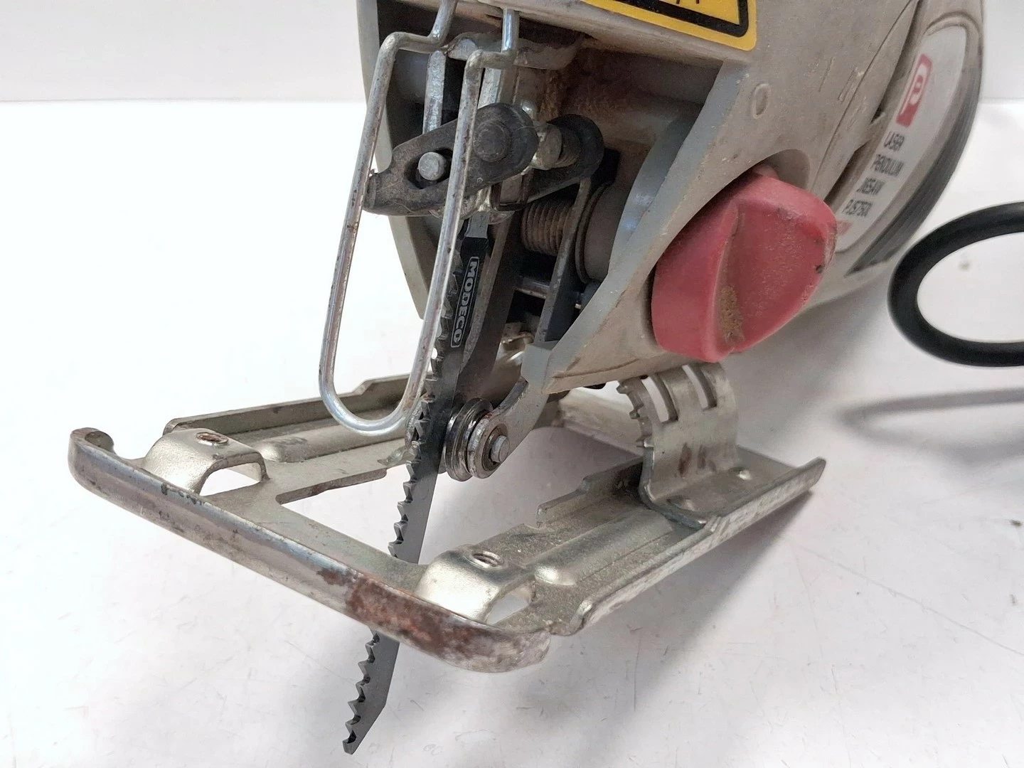 wyrzynarka-performance-power-pjs750la-mocowanie-brzeszczotu-205041-222245