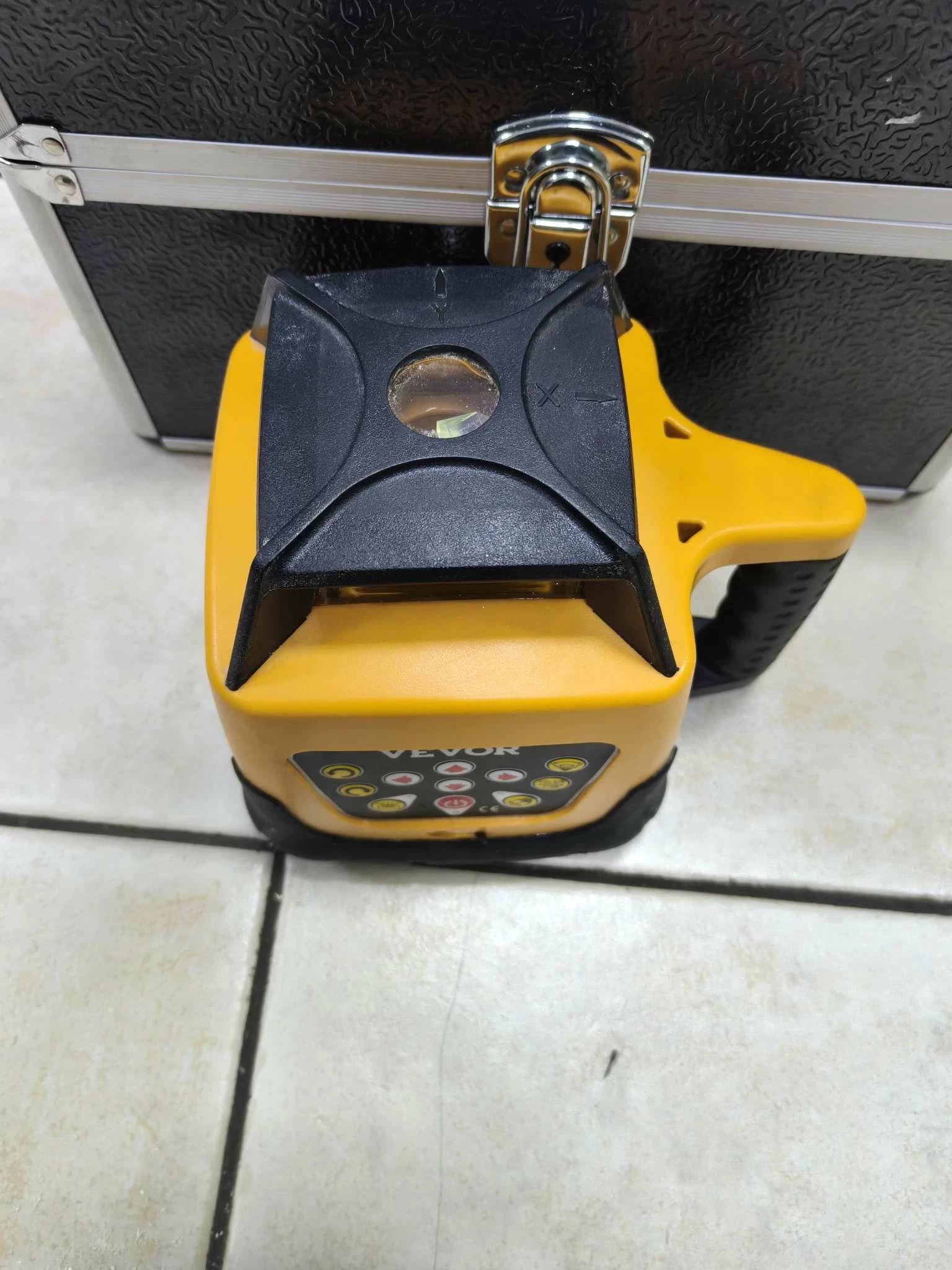 niwelator-laserowy-vevor-self-leveling-rotary-laser-model-500m