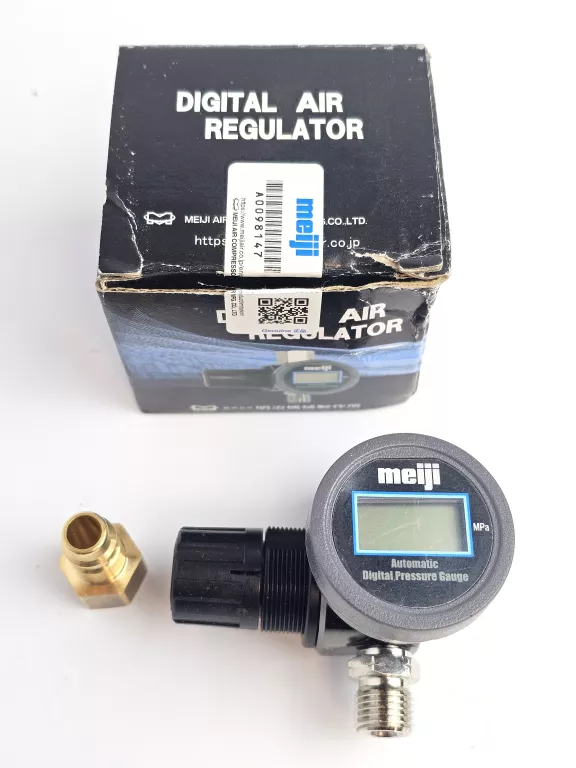 cyfrowy-manometr-meiji-mard-aleja-jana-pawla-ii-9b-reda