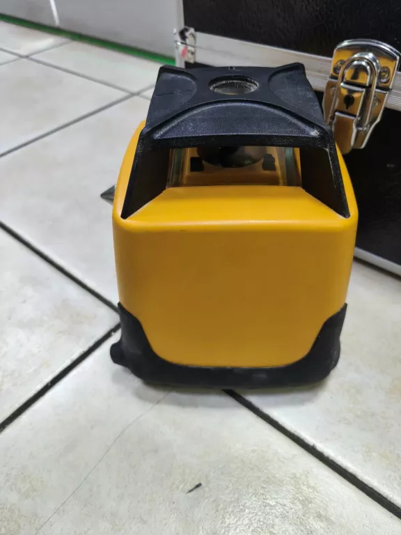 niwelator-laserowy-vevor-self-leveling-rotary-laser-marka-248811-1131288