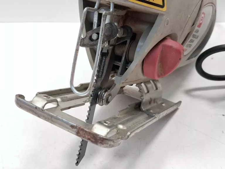 wyrzynarka-performance-power-pjs750la-mocowanie-brzeszczotu-205041-222245