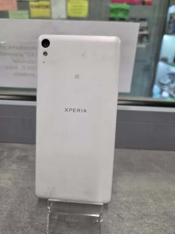 sony-xperia-e5-1516gb-kod-producenta-f3311