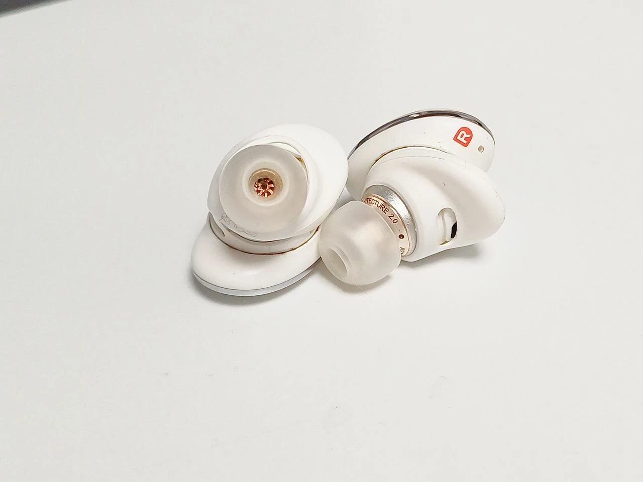 sluchawki-bt-liberty-3-pro-kolor-dominujacy-129357-2