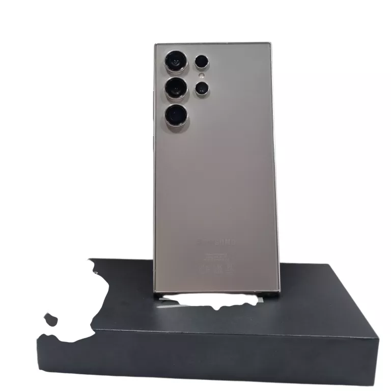 telefon-samsung-s24-ultra-12512-pud-typ-202685-212929