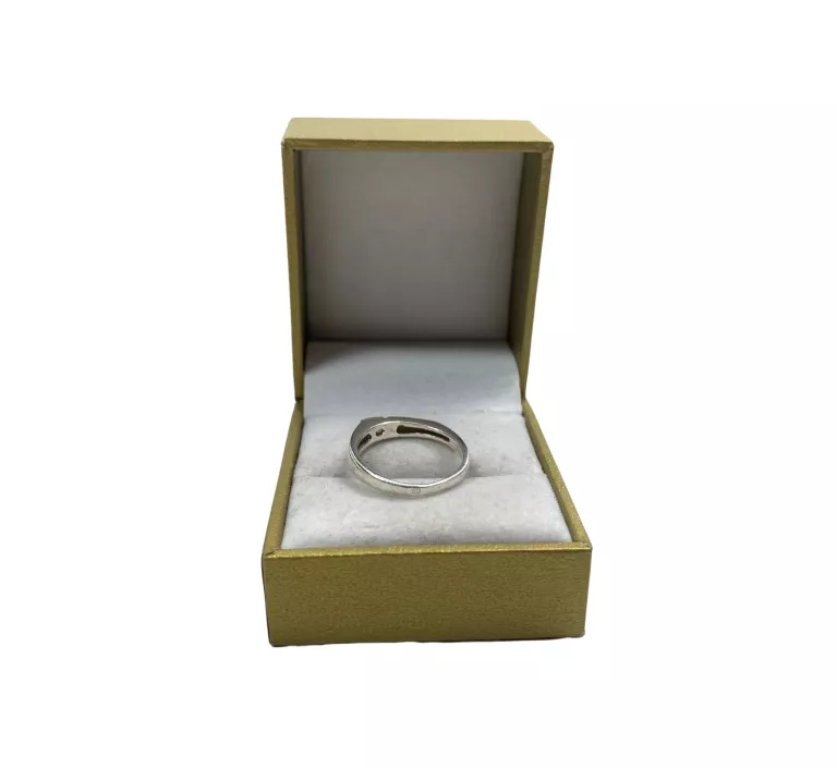 srebrny-pierscionek-p925-239g-r14-stan-11323-2