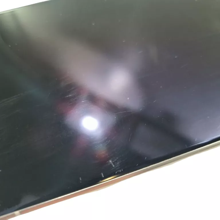 telefon-samsung-s24-ultra-12512-pud-stan-11323-2