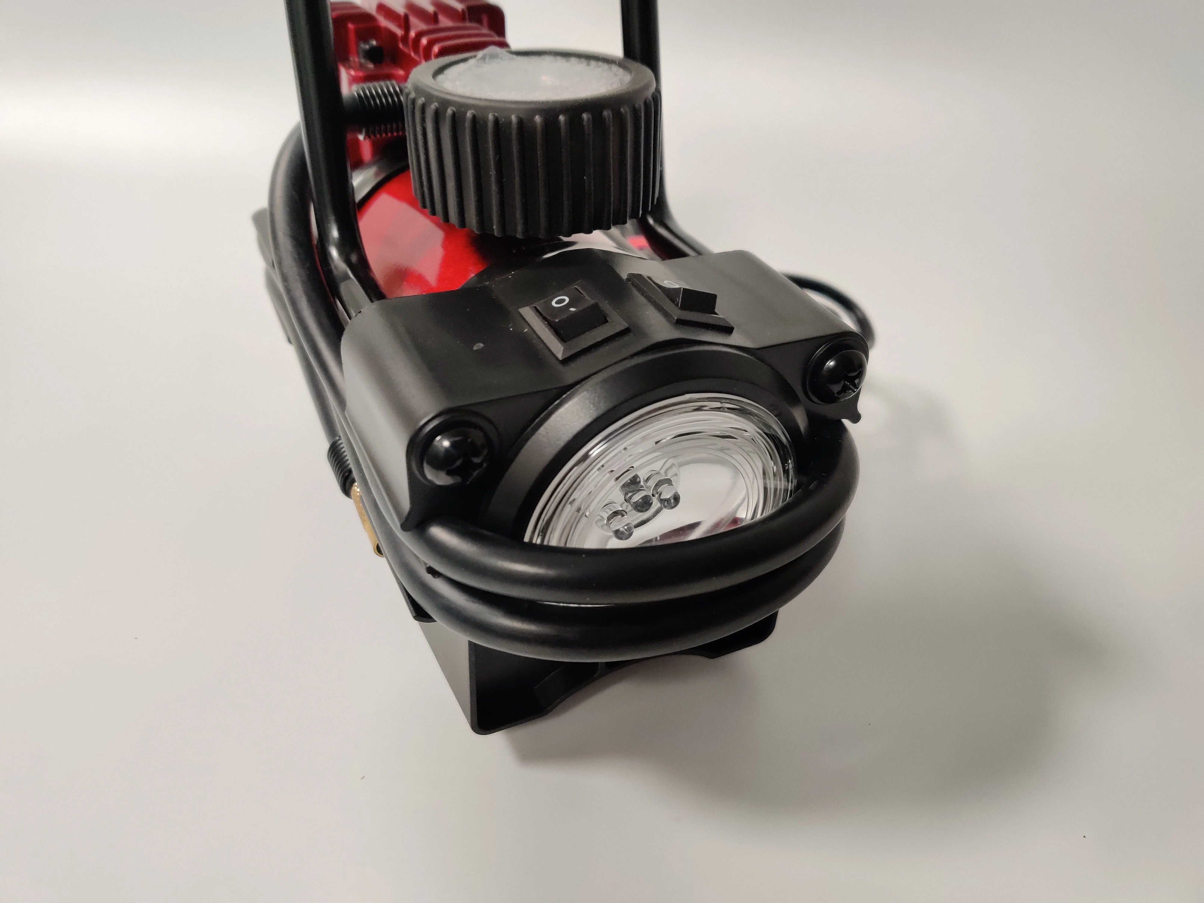 kompresor-hamron-12v-160w-150psi-wydajnosc-efektywna-1