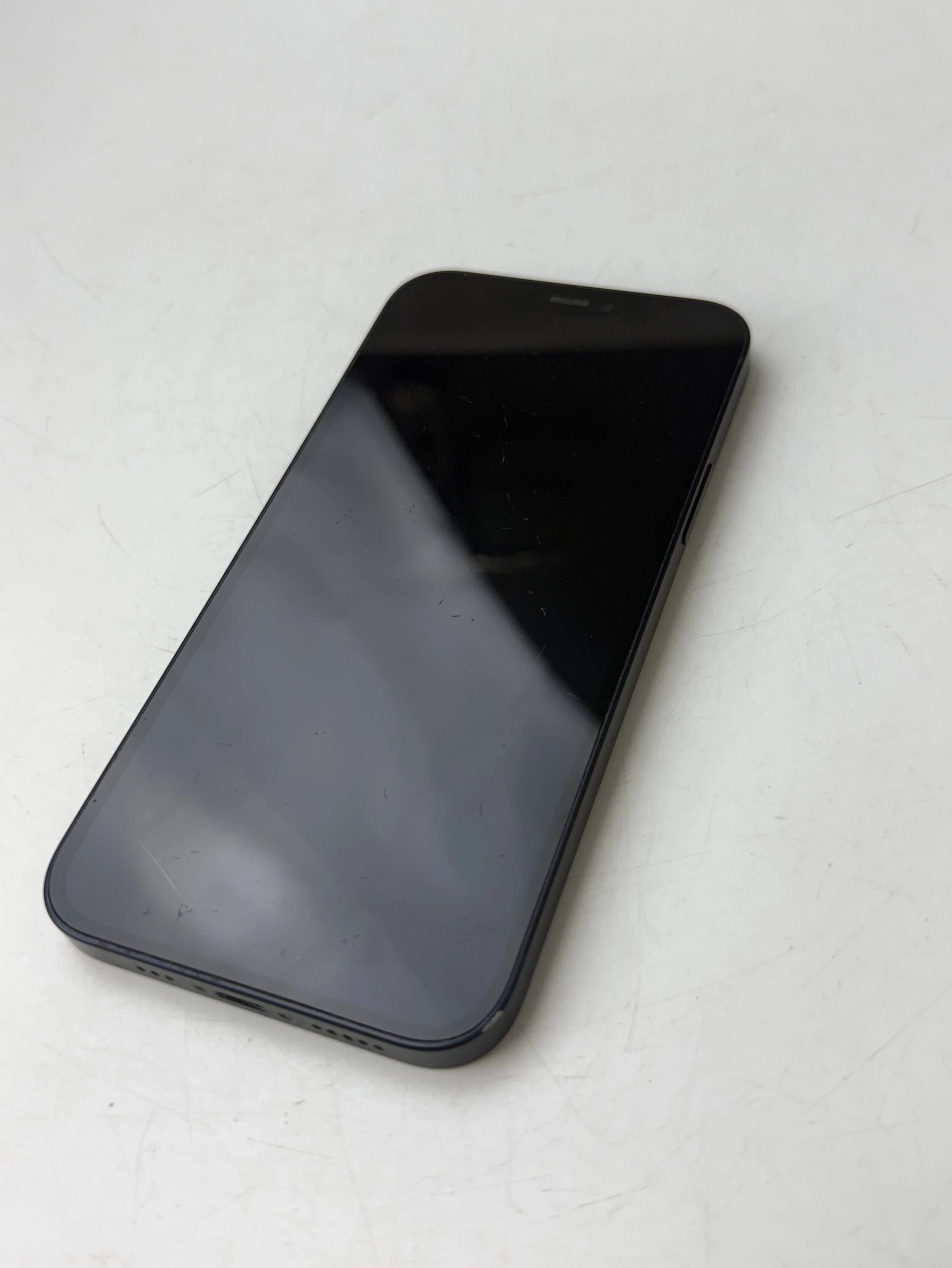 telefon-iphone-12-pudelko-wbudowana-pamiec-202869-214193