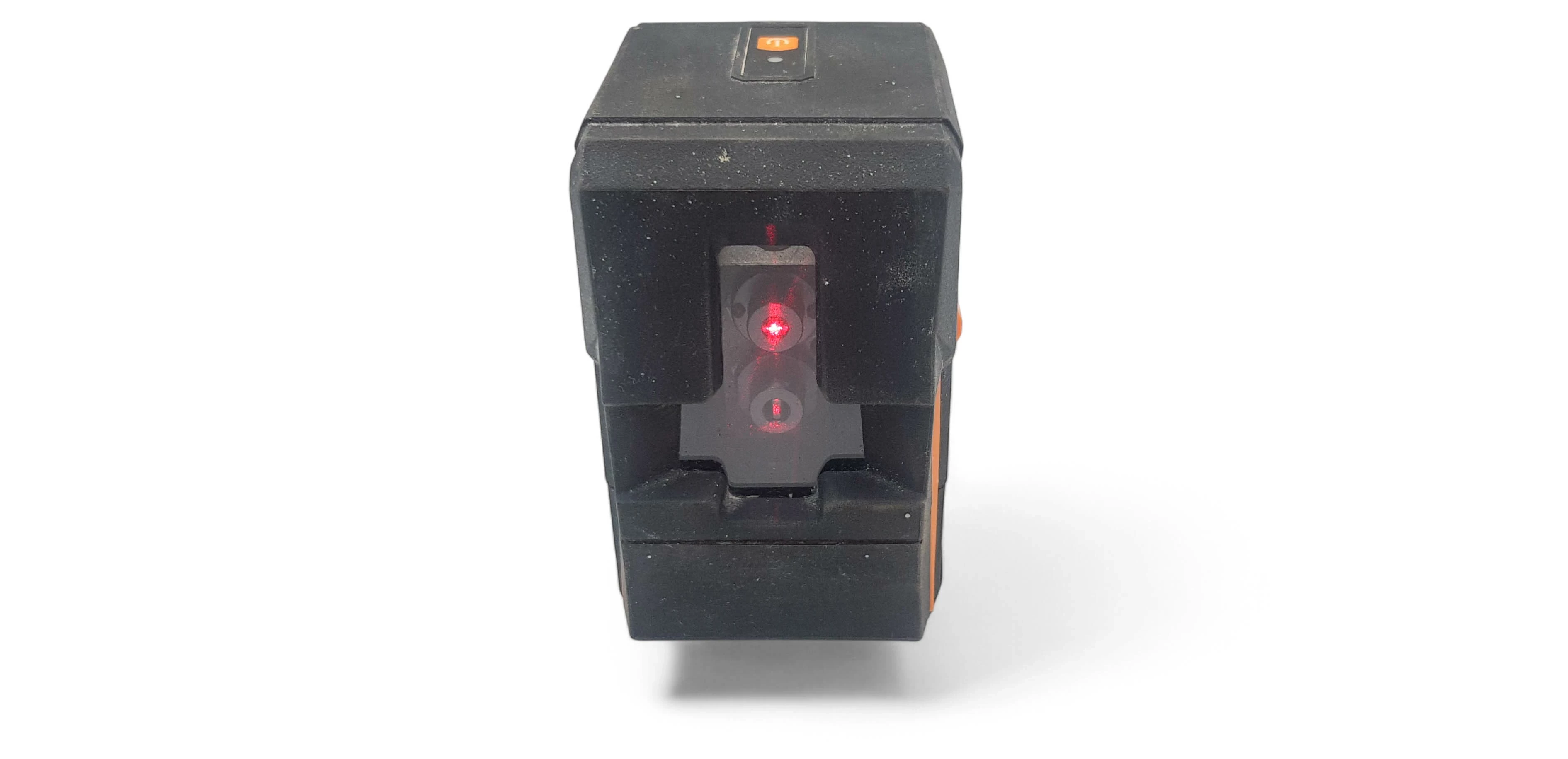 laser-krzyzowy-magnusson-samopoziomujacy-15-m-stan-11323-2