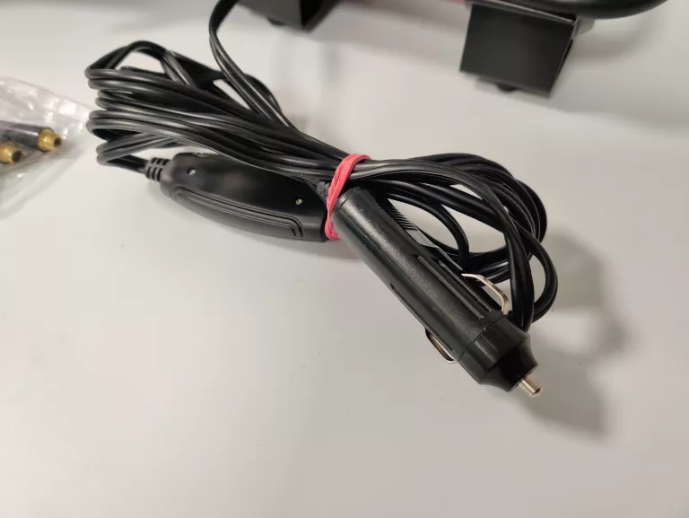 kompresor-hamron-12v-160w-150psi-stan-11323-2