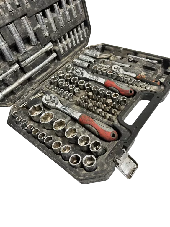 proline-zestaw-klucze-nasadowe-12-14-38-torx-bity-nasadki-crv-179-el-liczba-elementow-w-zestawie-179