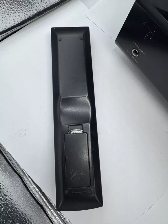 amplituner-yamaha-htr-2067-pilot-stan-11323-2