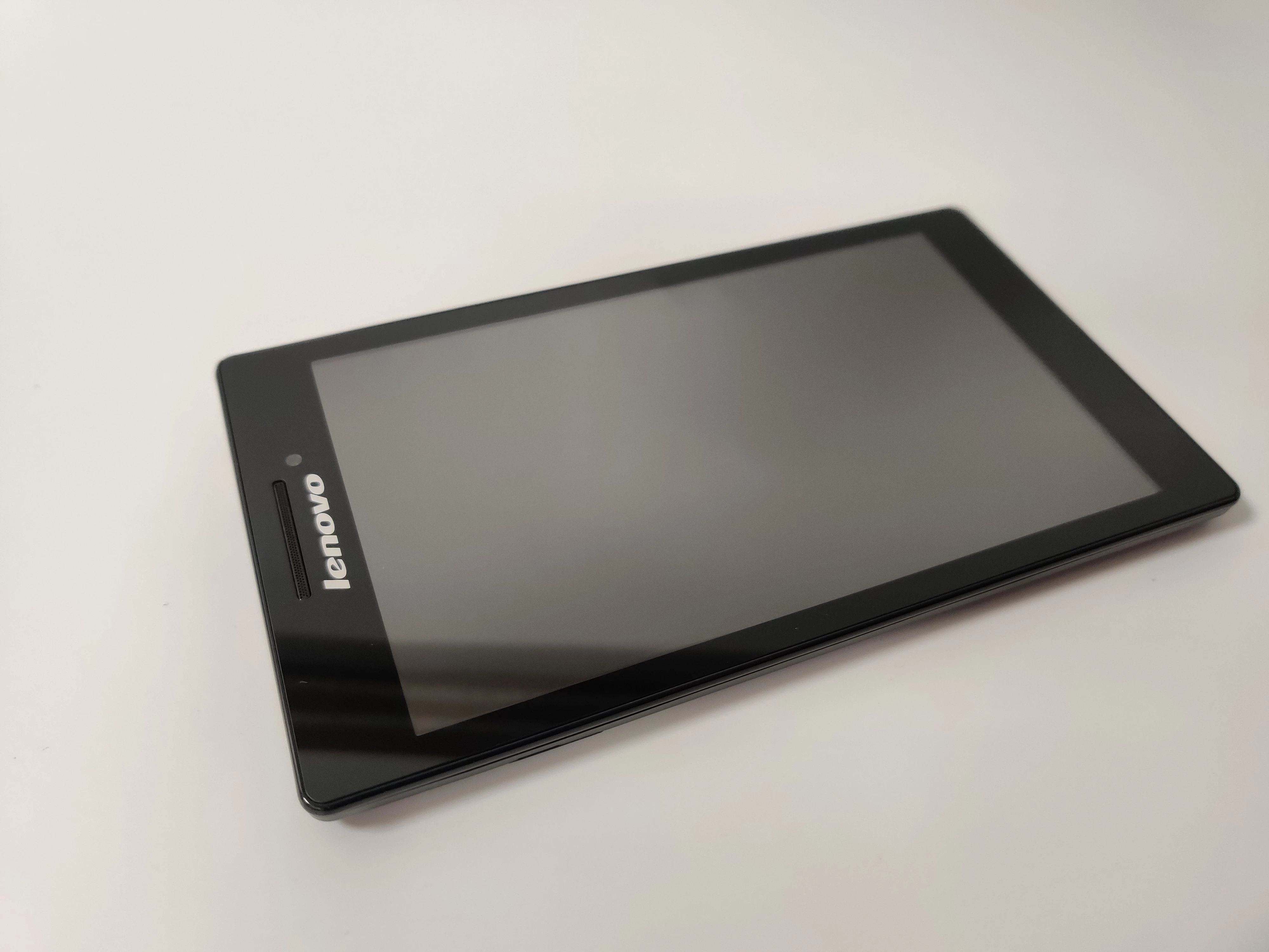 tablet-lenovo-tab-2-a7-10-18-gb-komunikacja-219-2