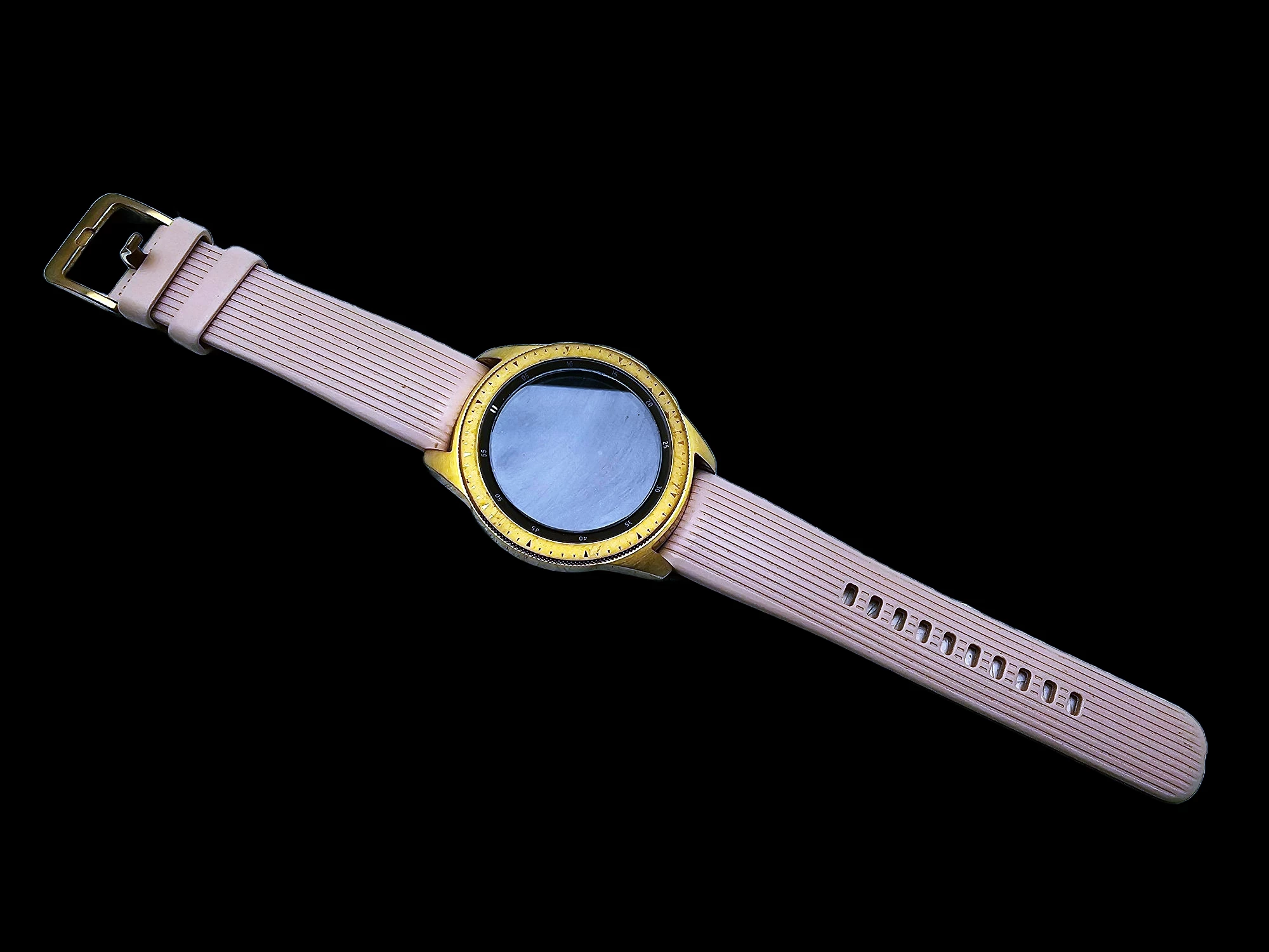 smartwatch-samsung-galaxy-watch-r810-ean-gtin-8801643392482