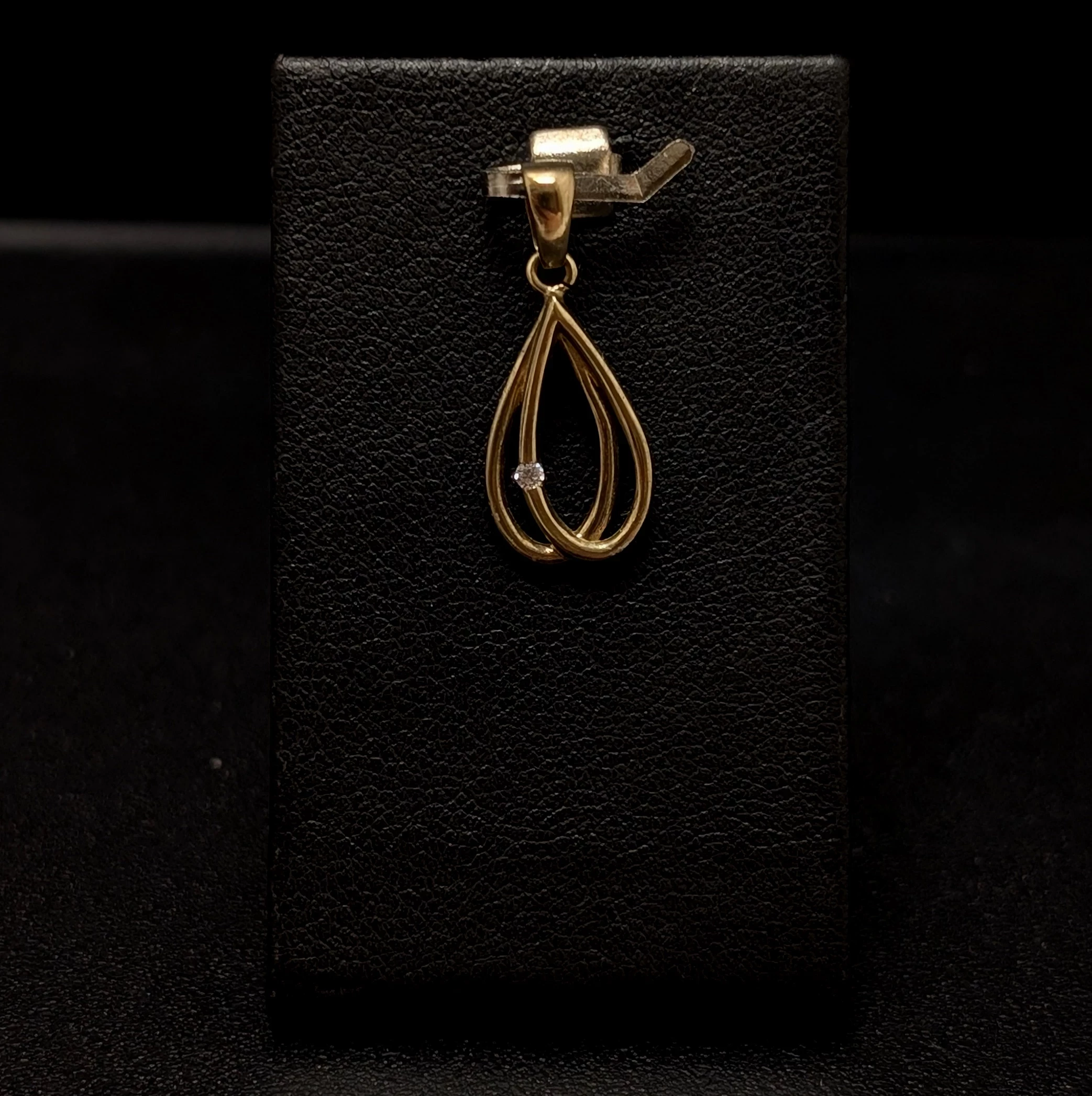 piekna-zlota-zawieszka-wojska-polskiego-13a-zlotow