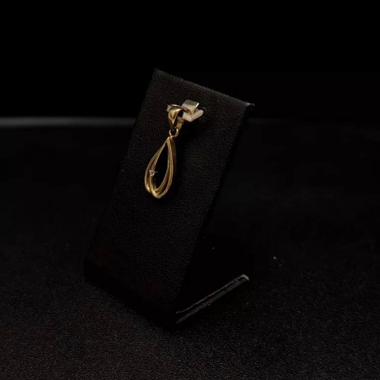 piekna-zlota-zawieszka-ean-gtin-4374105974389