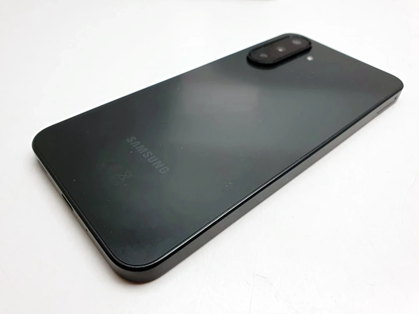 telefon-samsung-galaxy-a17-komplet-gwarancja-wbudowana-pamiec-202869-214189