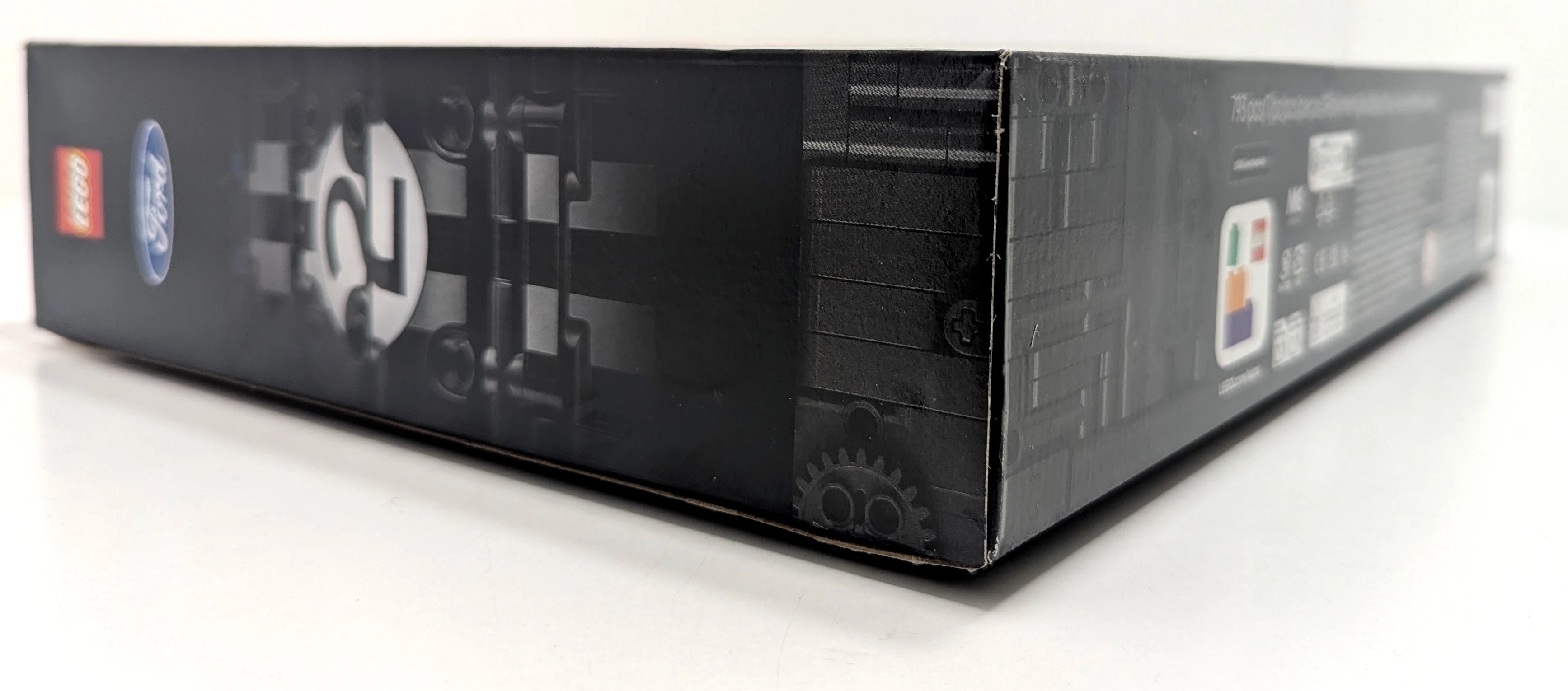 lego-42223-technic-samochod-wyscigowy-1966-ford-gt40-mkii-numer-produktu-42223