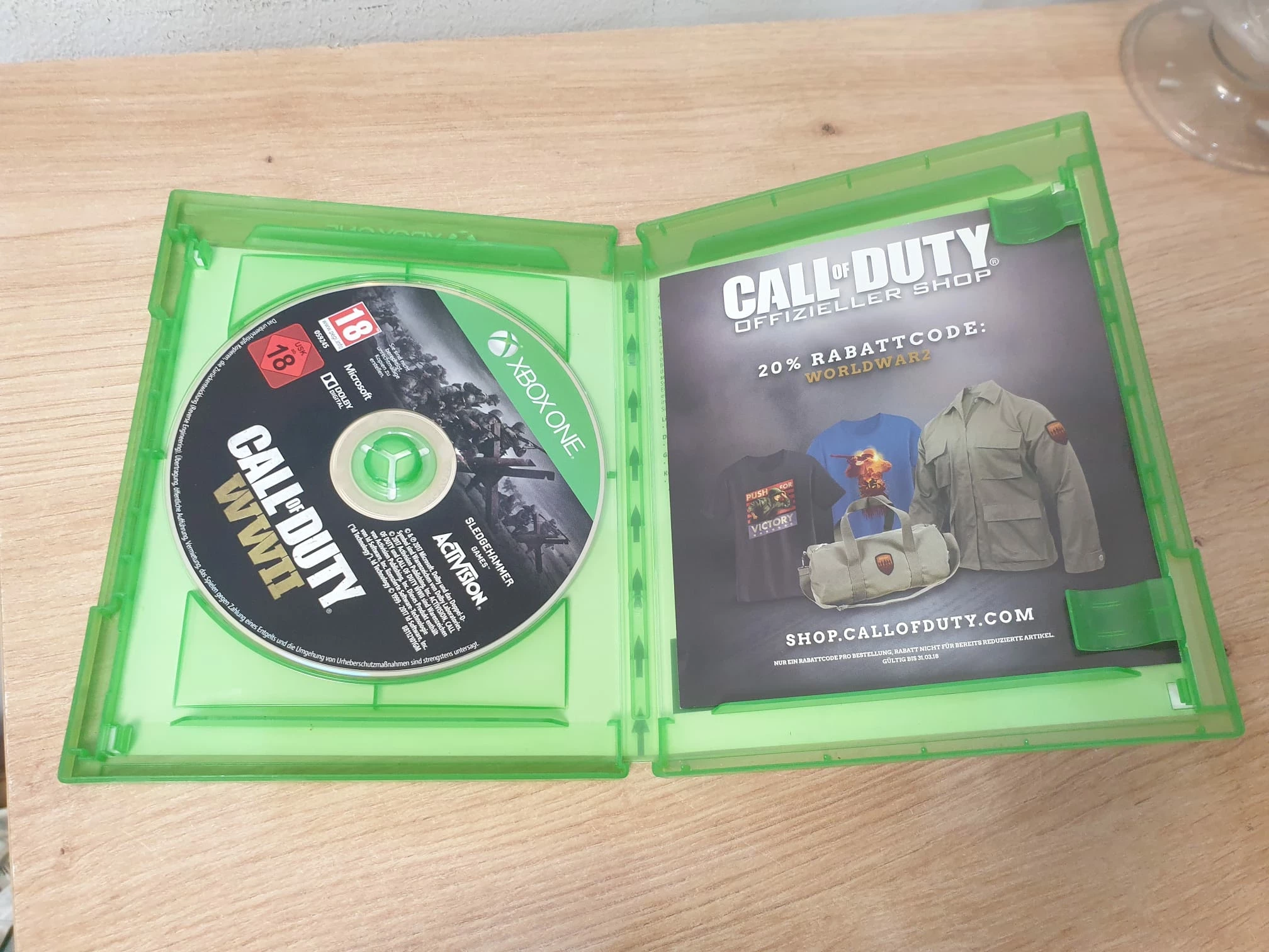 call-of-duty-wwii-xbox-one-de-ean-gtin-5030917215476