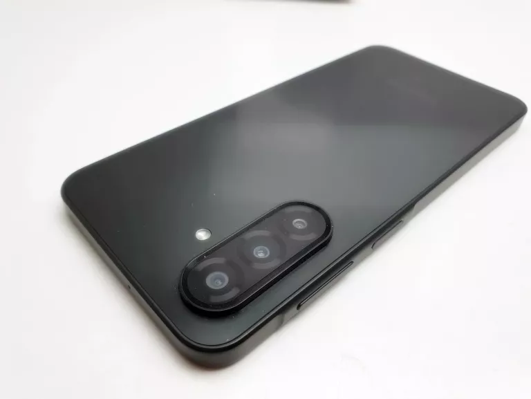 telefon-samsung-galaxy-a17-komplet-gwarancja-system-operacyjny-4388-1