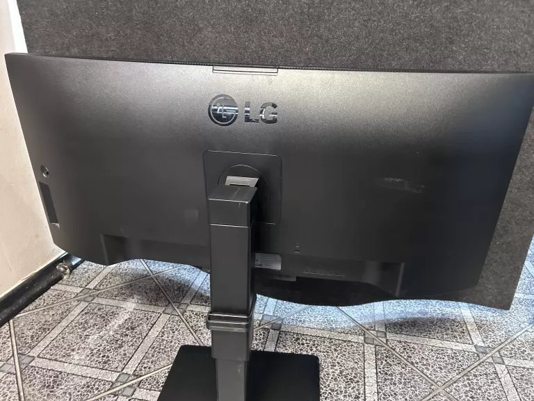 monitor-lg-34bq77qc-b-ips-uwqhd-5-ms-60-hz-usb-c-built-in-speaker-typ-matrycy-206590-228086