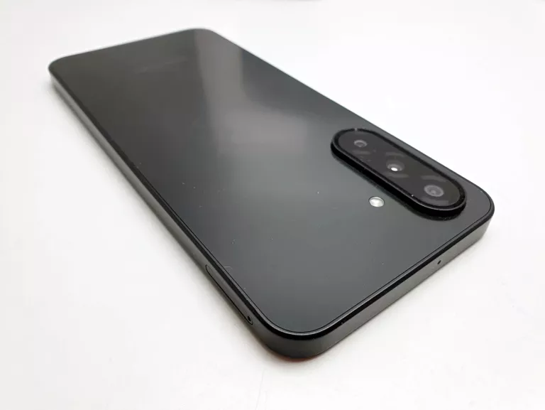 telefon-samsung-galaxy-a17-komplet-gwarancja-pamiec-ram-202865-214121