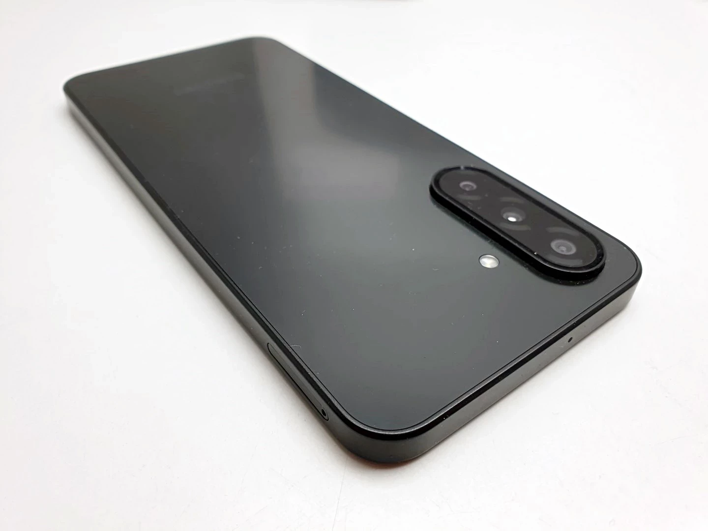 telefon-samsung-galaxy-a17-komplet-gwarancja-pamiec-ram-202865-214121