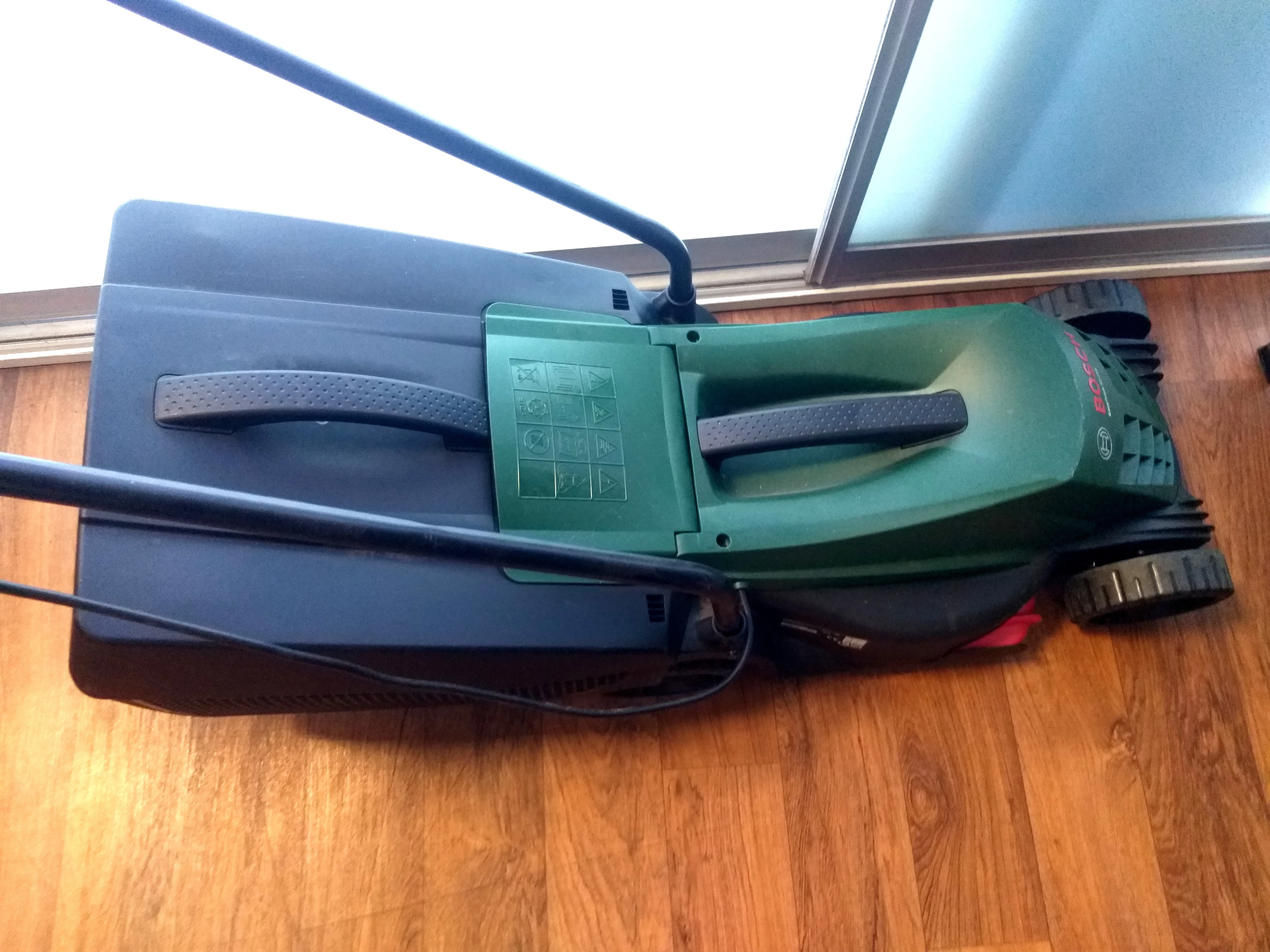 kosiarka-elektryczna-bosch-easyrotak-32-215-1200w-32cm-kod-producenta-06008a6301