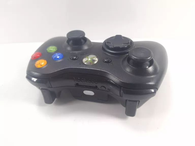 konsola-xbox-360s-1439-pad-zasilacz-opis-ean-gtin-0885370127195