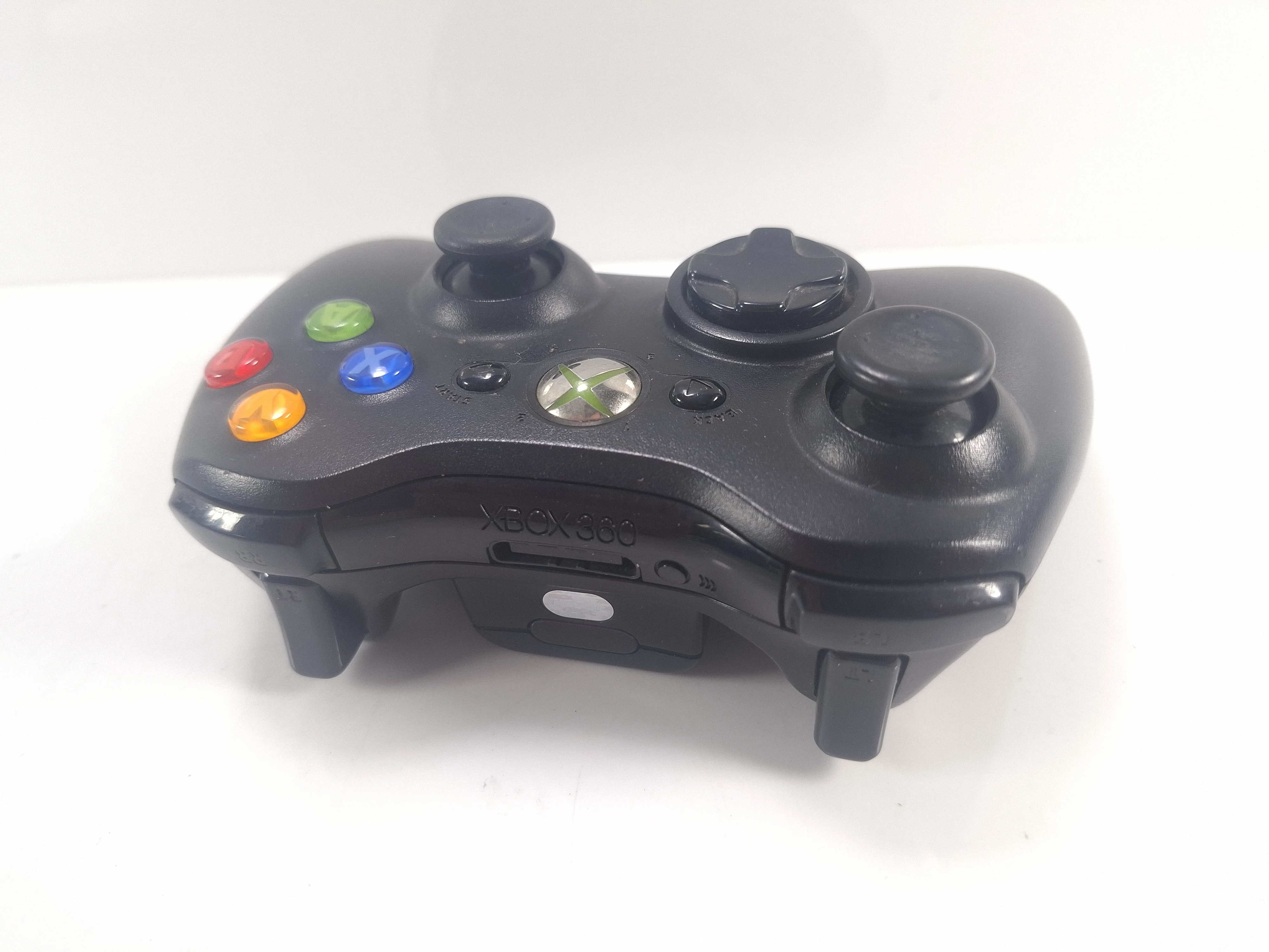 konsola-xbox-360s-1439-pad-zasilacz-opis-ean-gtin-0885370127195