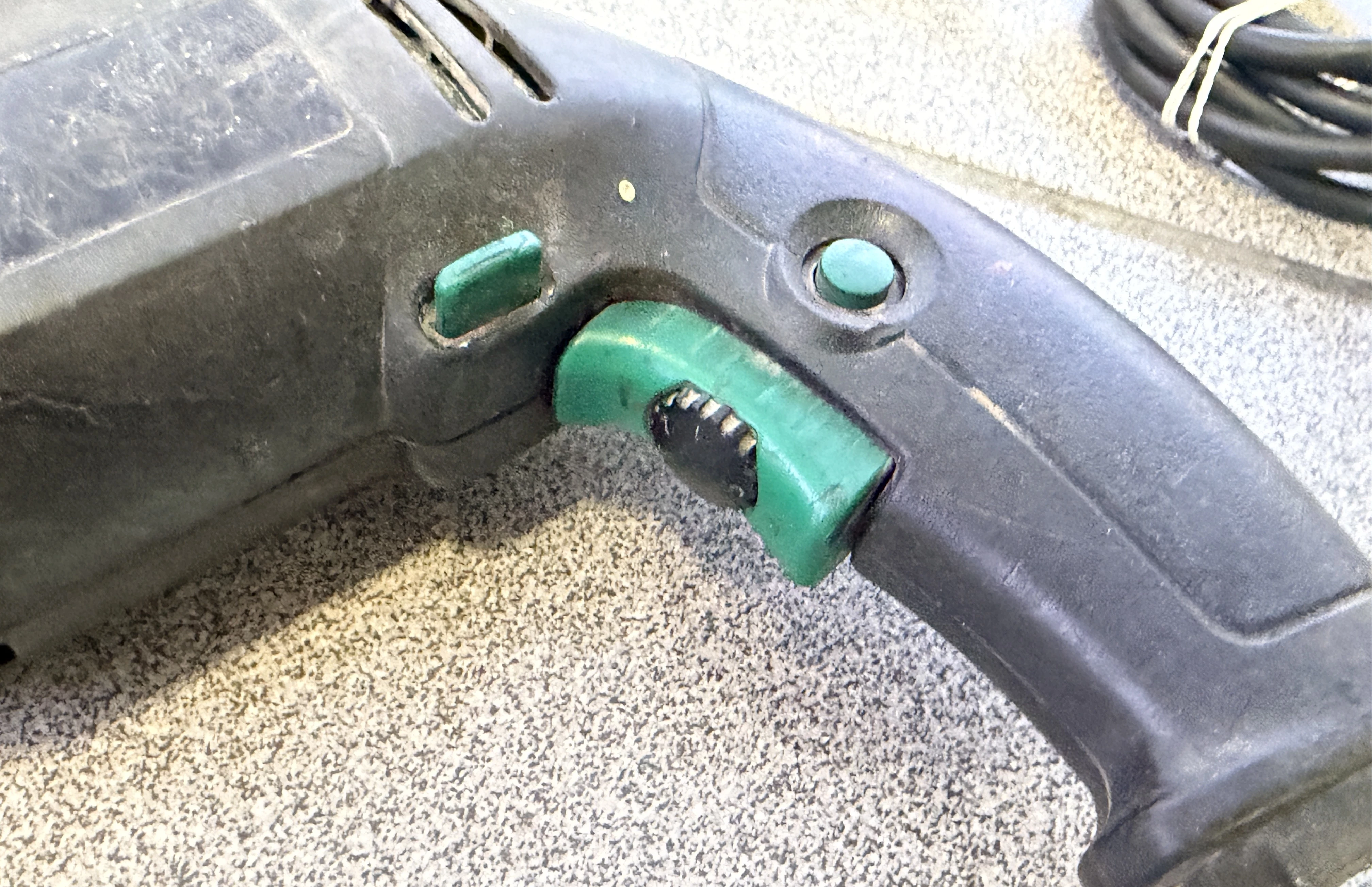 wiertarka-no-name-waga-wiertarki-200