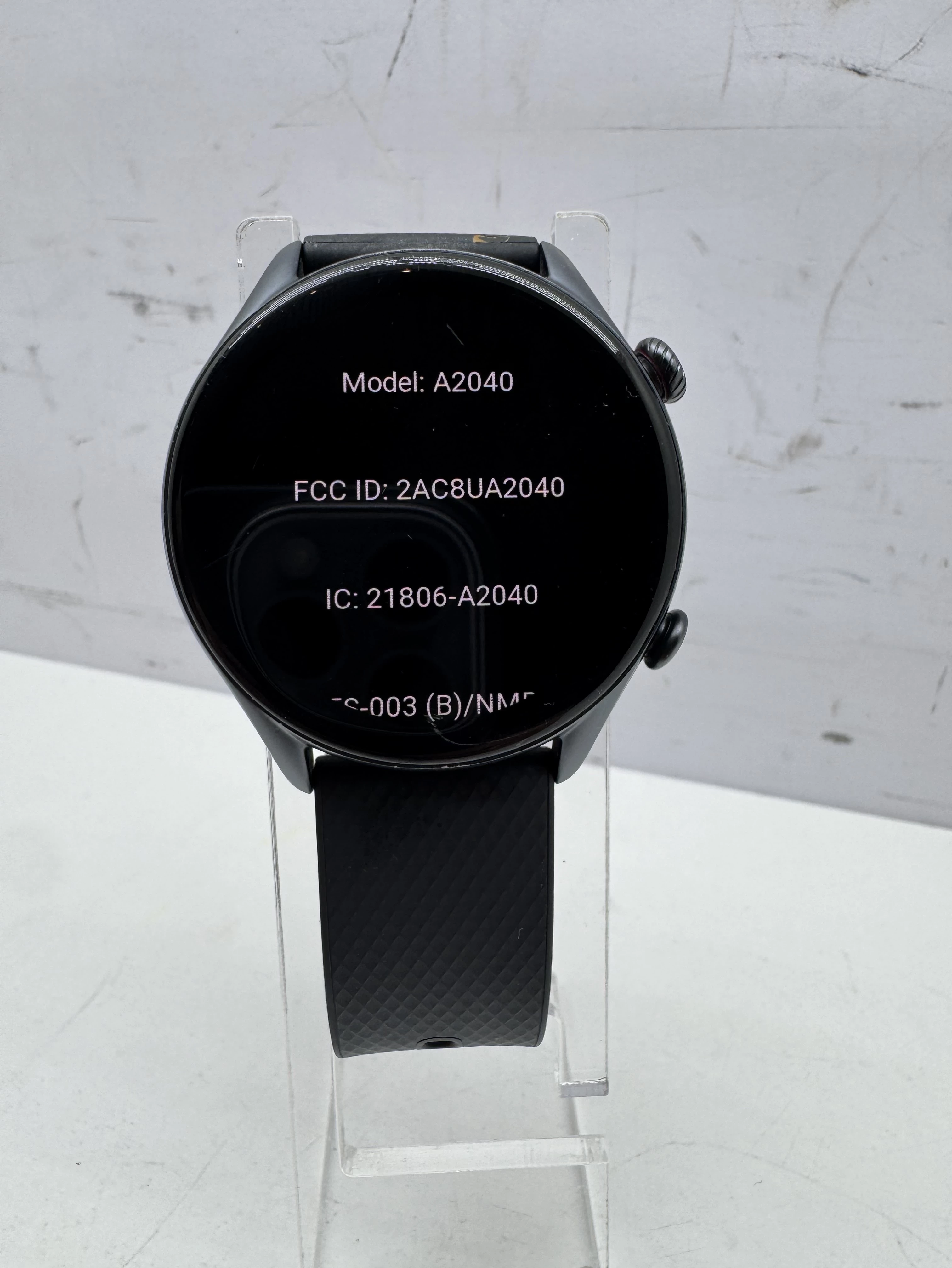 amazfit-gtr-3-pro-smartwatch-material-koperty-212886-258014
