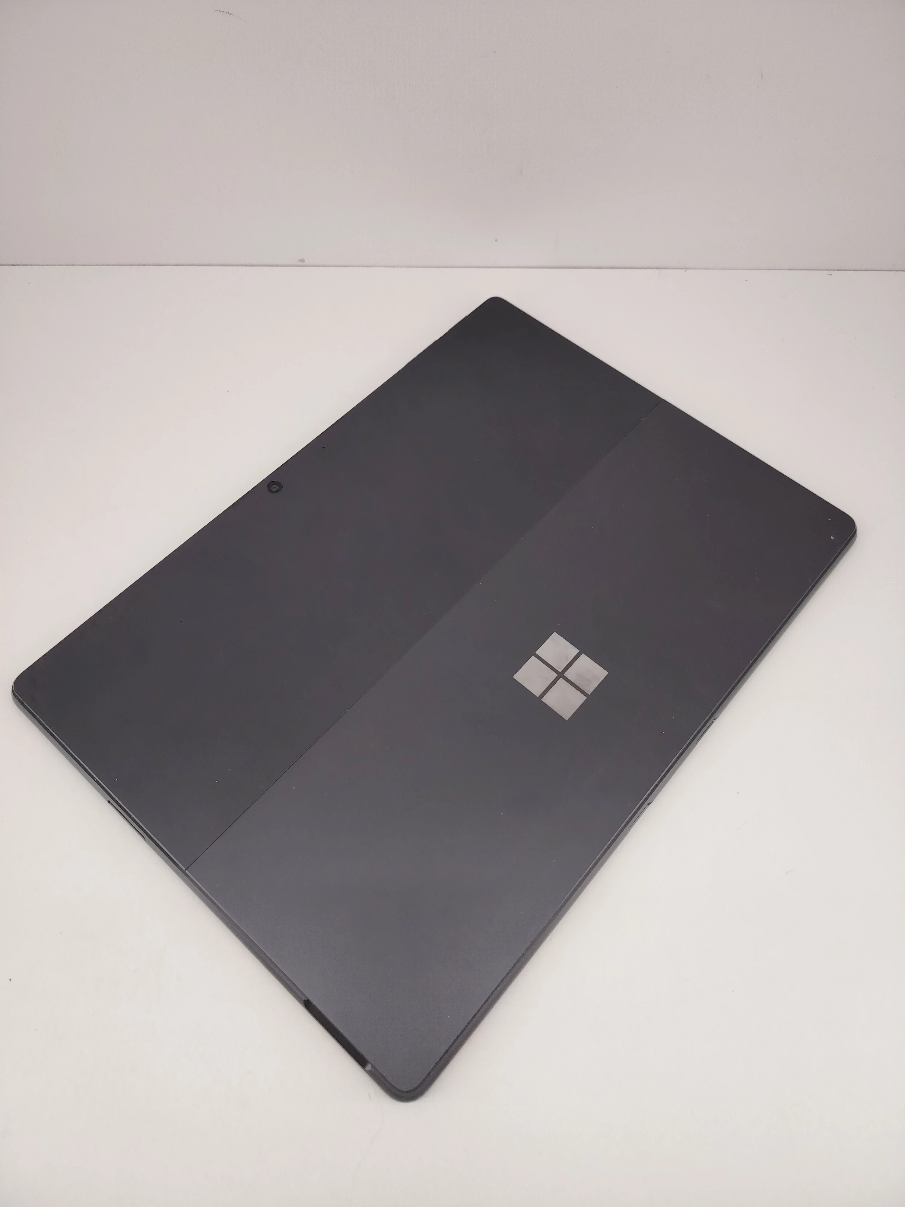 tablet-microsoft-surface-9-pro-i5-12gen-8240gb-komunikacja-219-2