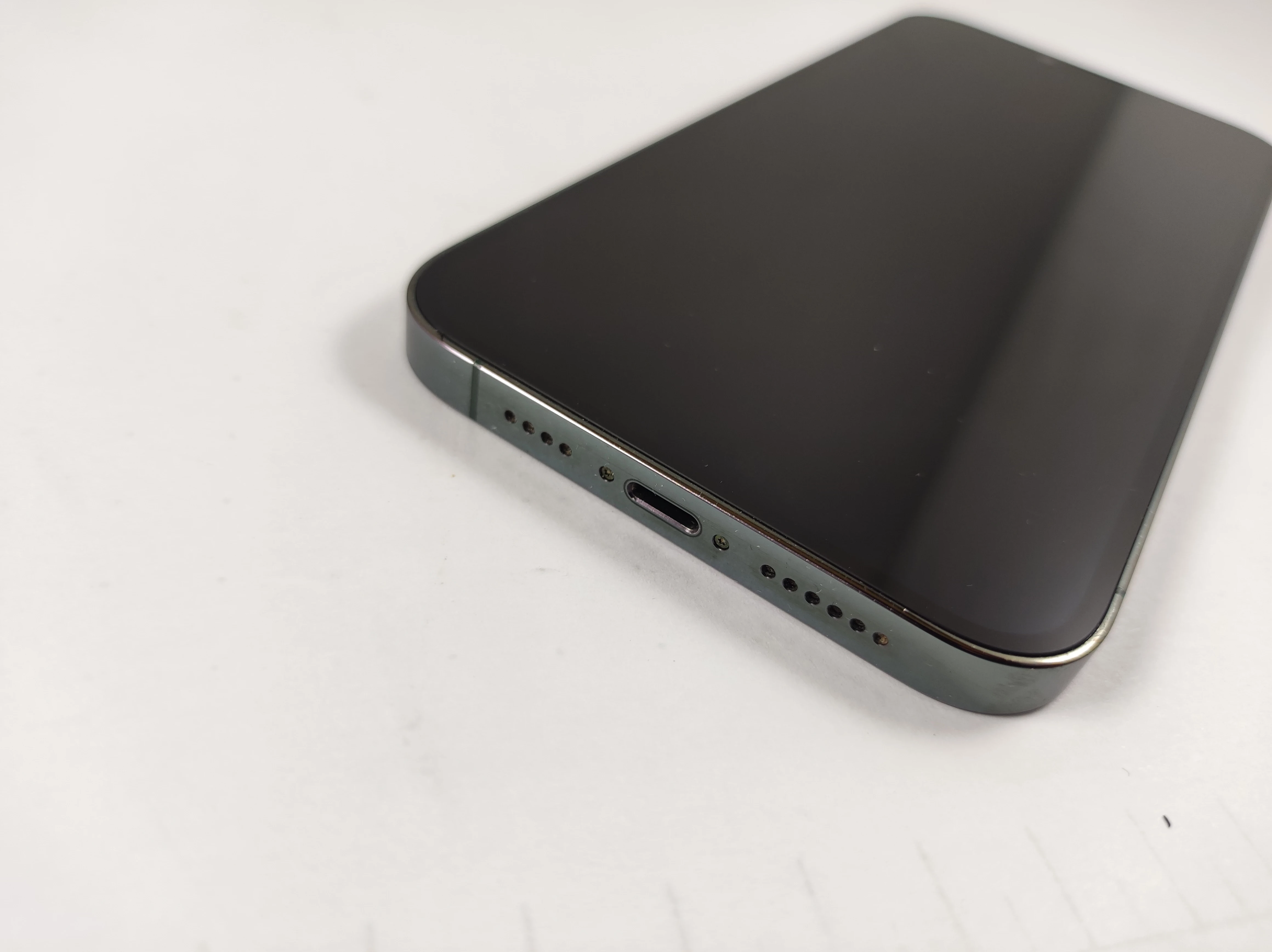 apple-iphone-13-pro-max-128gb-83bat-pudelko-wbudowana-pamiec-202869-214189