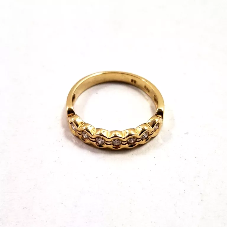 zloty-pierscionek-585-294-g-r-16-025-ct-diament-ean-gtin-190772463070