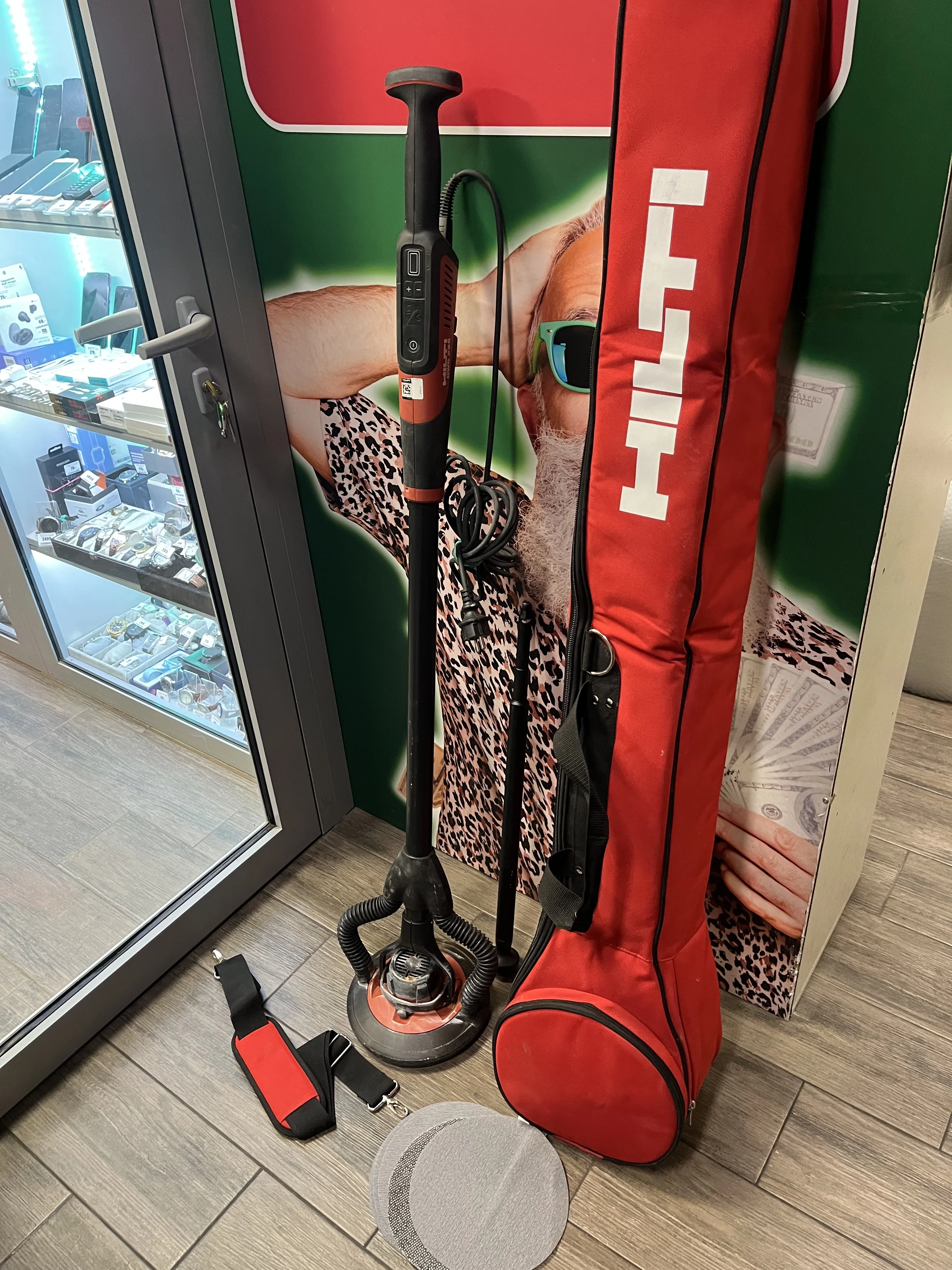 zyrafa-szklifierka-do-gipsu-hilti-dws-225-osiedle-teatralne-3u15-krakow