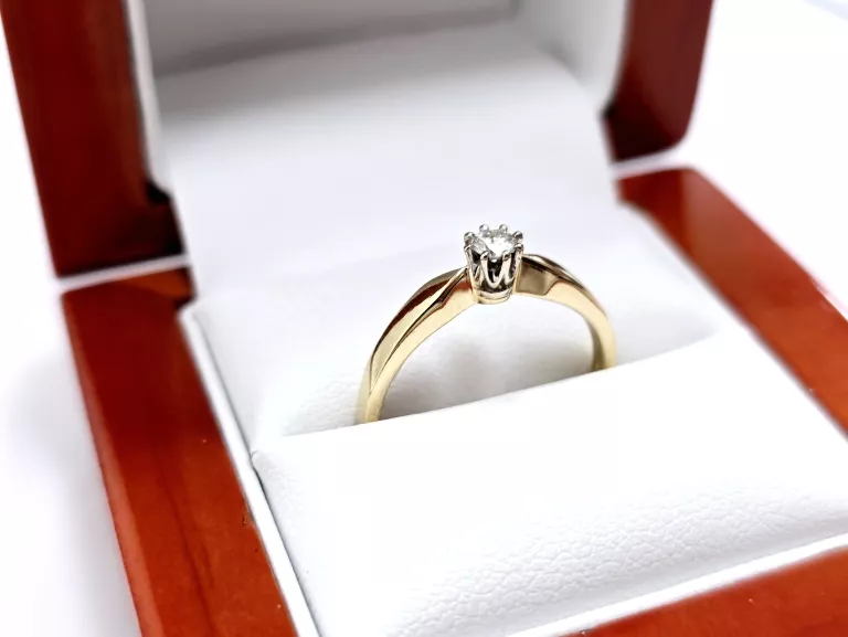 zloty-pierscionek-z-diamentem-011ct-pr585-r13-217g-rozmiarsrednica-wew-mm-372-13