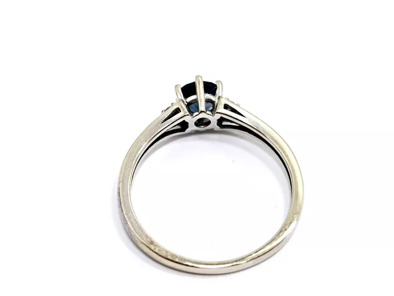 zloty-pierscionek-z-diamentami-oraz-topazem-pr585-r16-239g-kolor-249512-1647429