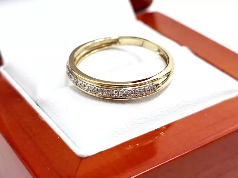 zloty-pierscionek-z-diamentami-014ct-pr585-r20-244g-marka-248811-958954