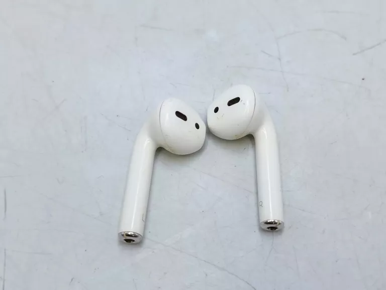 sluchawki-bezprzewodowe-douszne-apple-airpods-2-generacji-kolor-dominujacy-129357-2