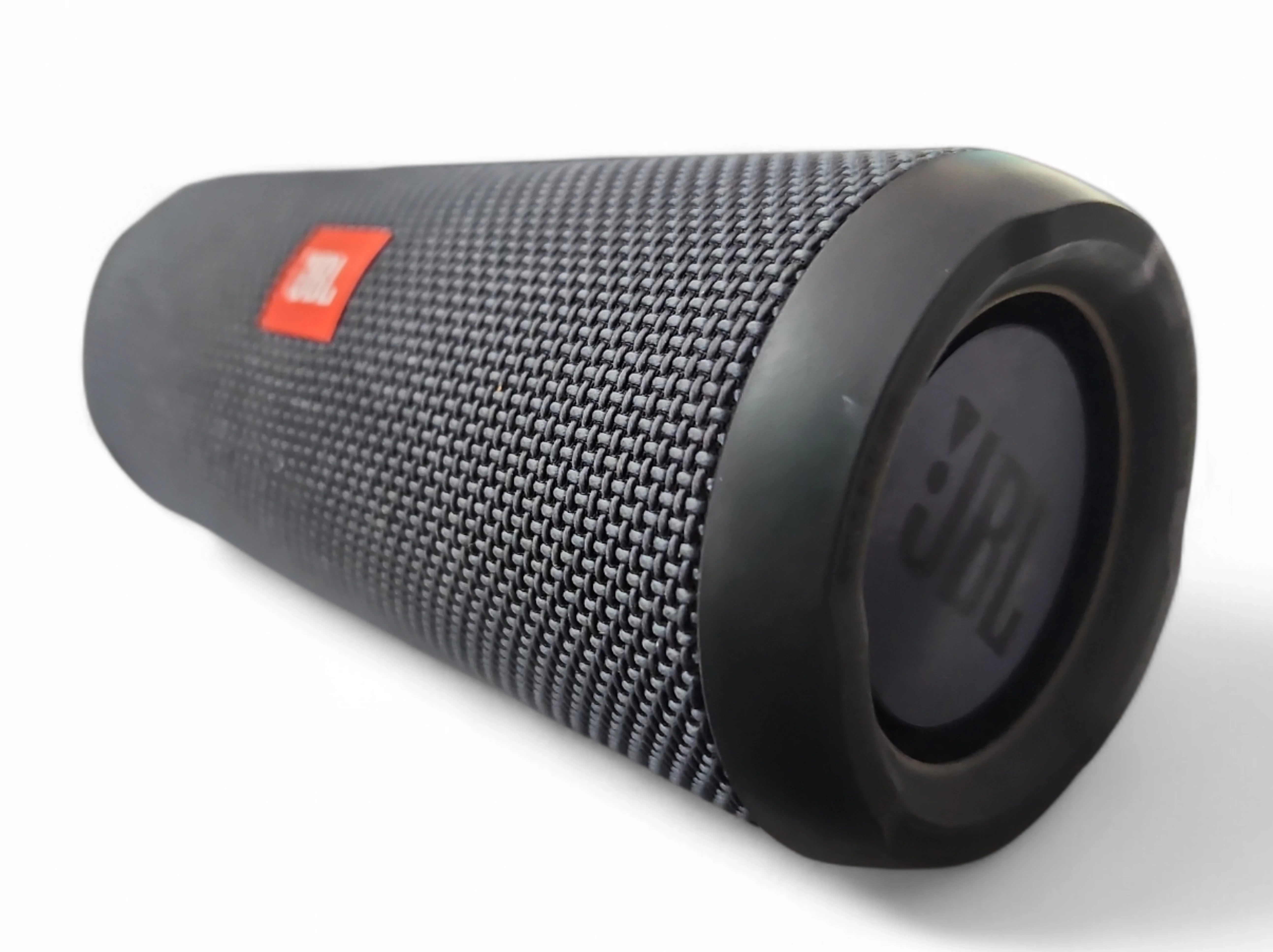 glosnik-bezprzewodowy-jbl-flip-essential-gorczewska-97-sc-warszawa