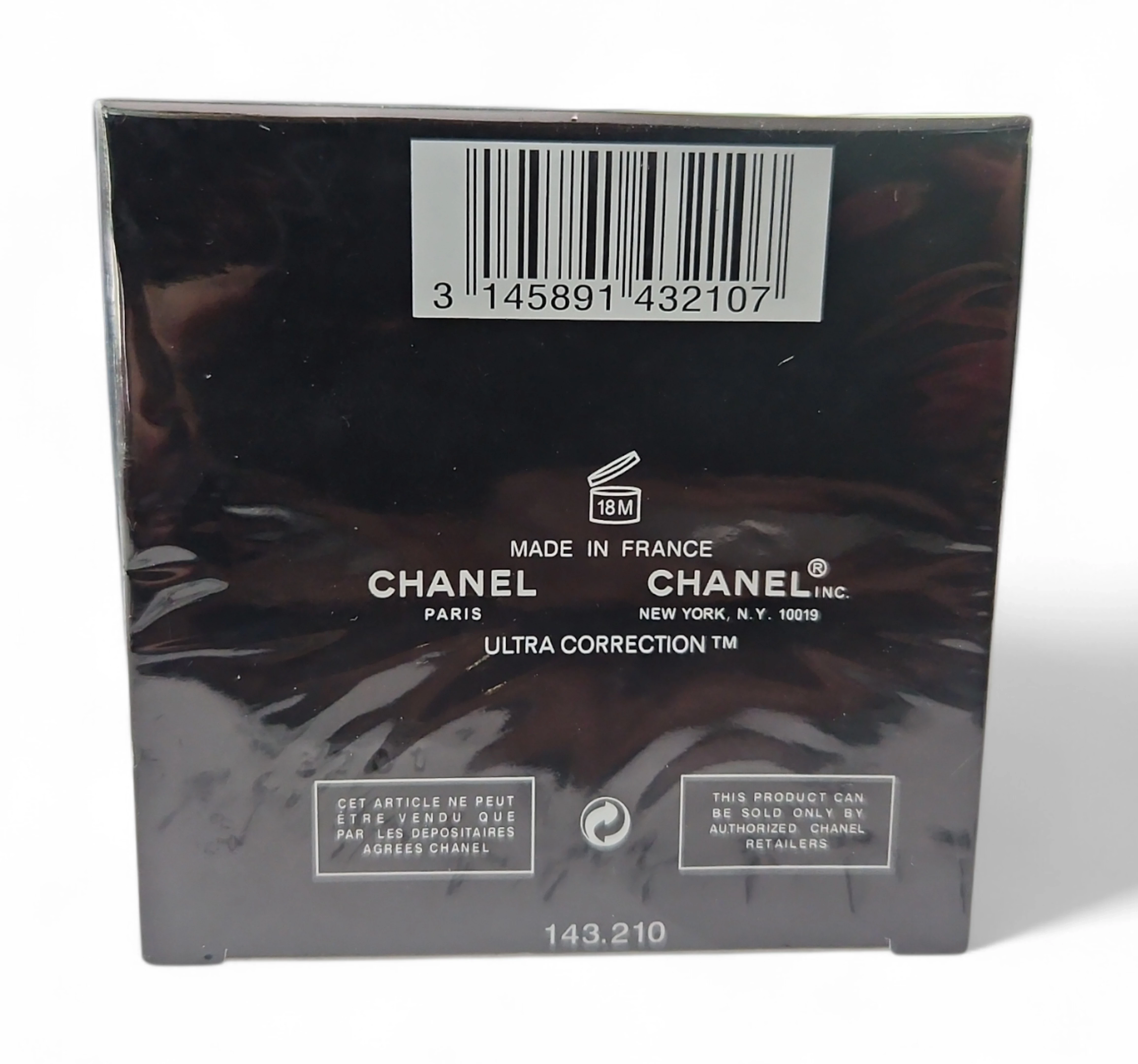 krem-przeciwstarzeniowy-do-twarzy-chanel-firming-na-dzien-50-ml-stan-11323-1