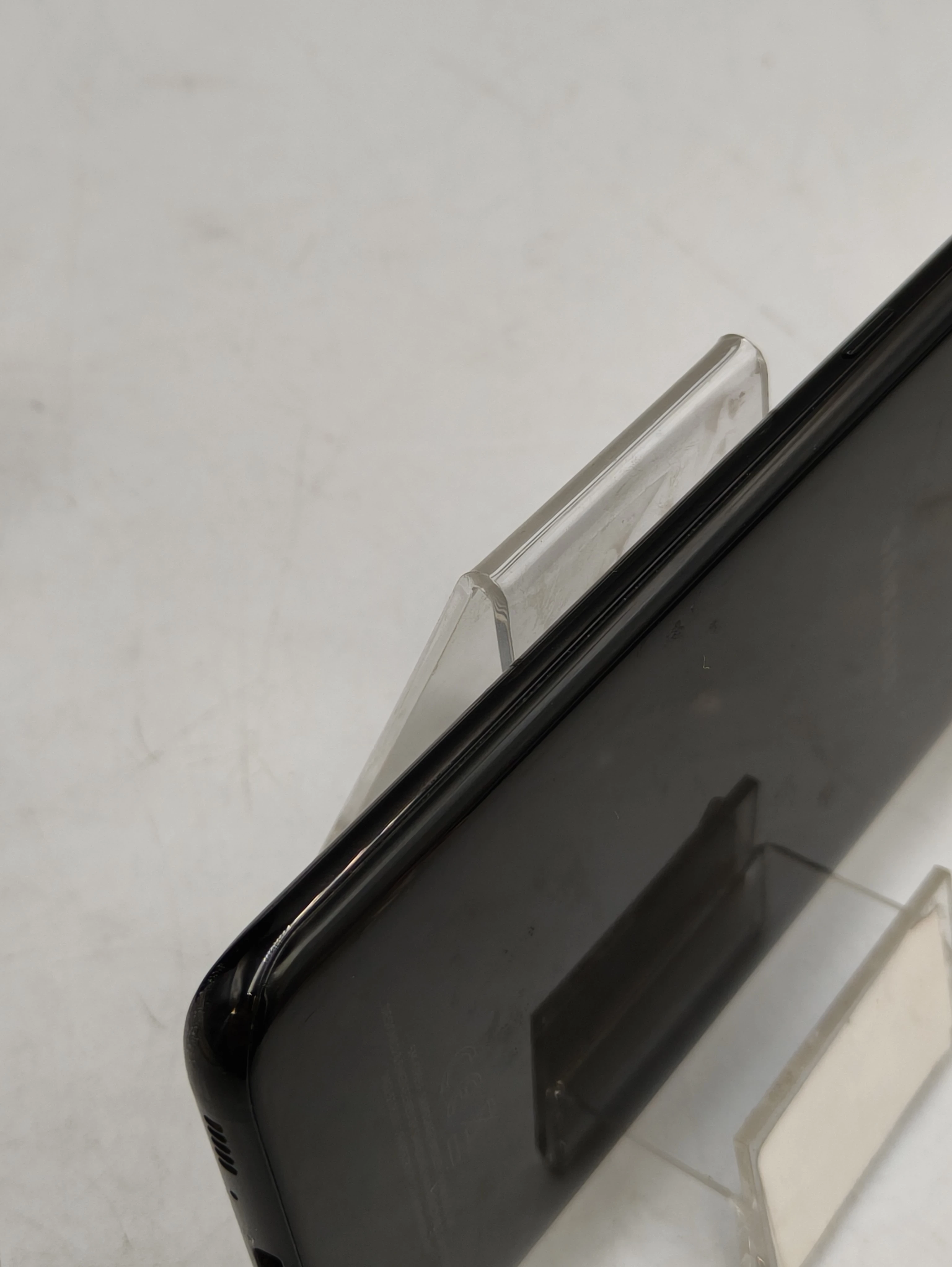 telefon-samsung-galaxy-s8-464gb-przekatna-ekranu-620