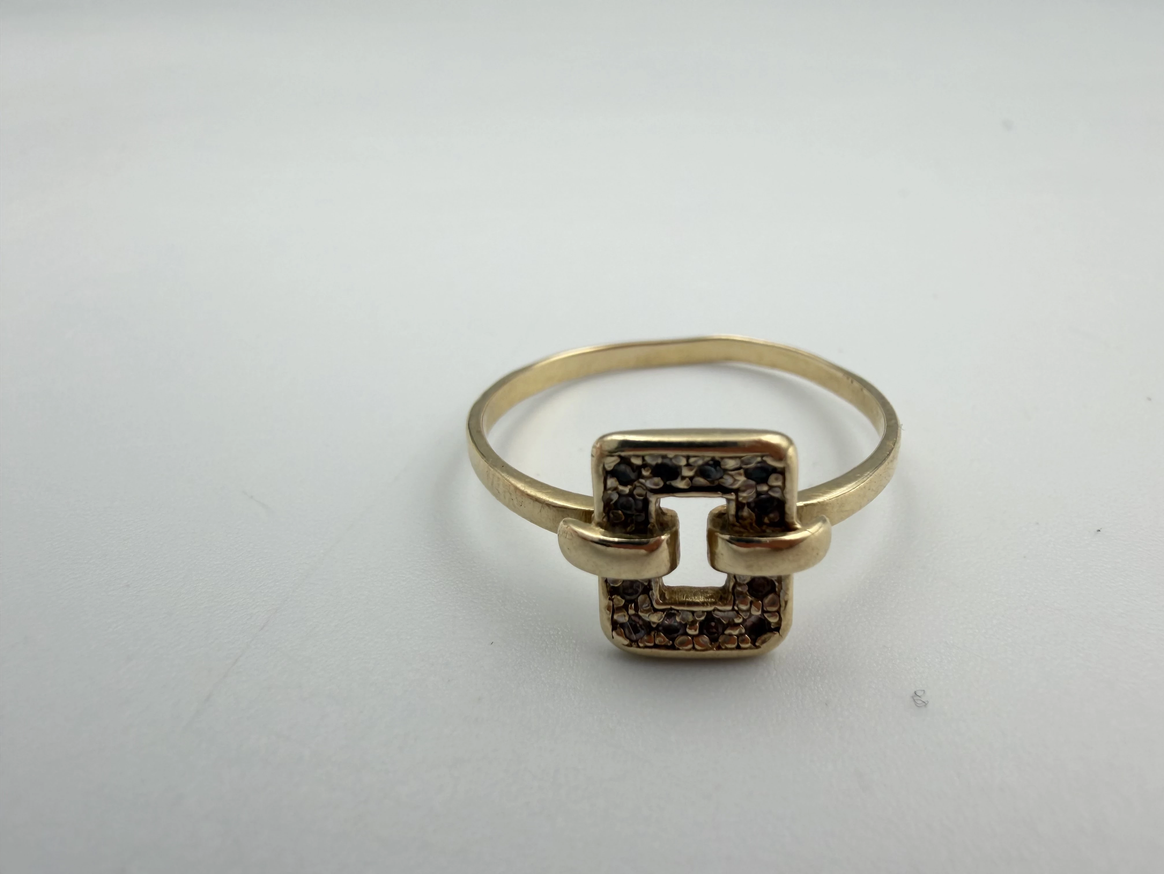 wyrob-jubilerski-uzywany-zloty-pierscionek-585-298g-material-15835-2