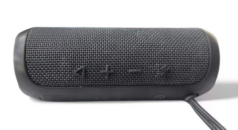 glosnik-bezprzewodowy-jbl-flip-essential-stan-11323-2